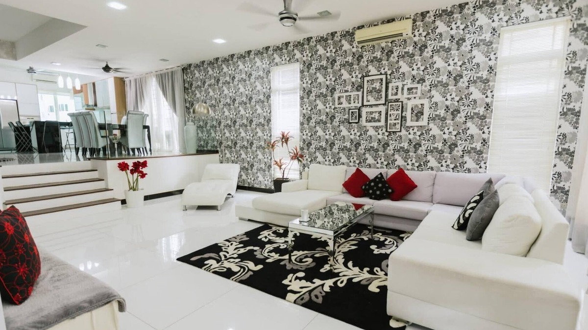 Taman Melawati House | Lux 6BR Home Private Rooftop Garden Kemensah KL