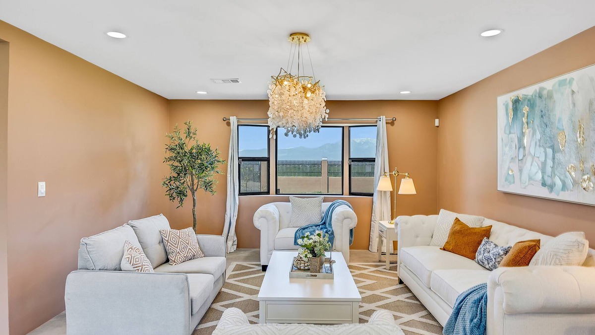 Norco House | LUX - A Dream Relax getaway Oasis Vacation Home with Amazing Views all around