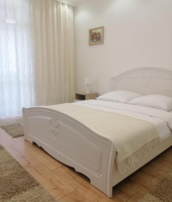 Mukachevo Apartment | Lux Apartment in the City Center