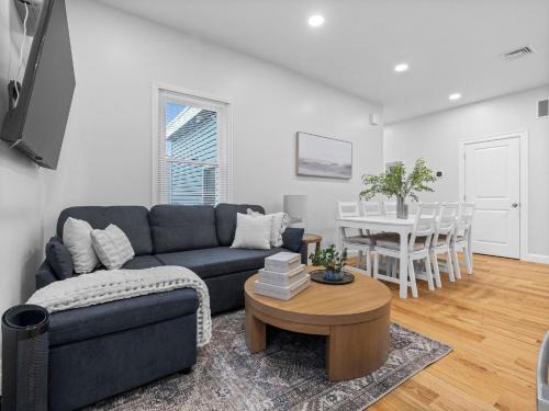 Corey Hill Apartment | LUX Apt Fenway RedSox Subway GameRoom