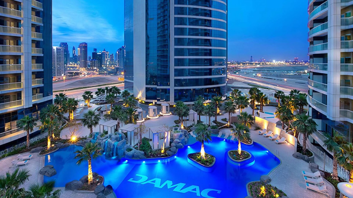 Business Bay Apartment | Lux BnB Paramount Tower I Burj Views