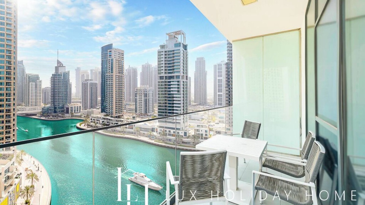 Al Sufouh 2 Apartment | LUX Contemporary Suite Marina View 3