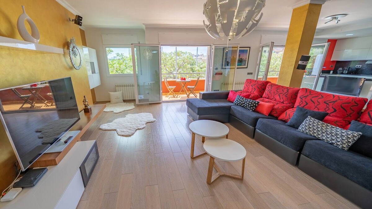 Malgrat de Mar Apartment | LUX EXPERIENCE MALGRAT, APARTMENT 7 PEOPLE, A/C AND NEAR THE SEA