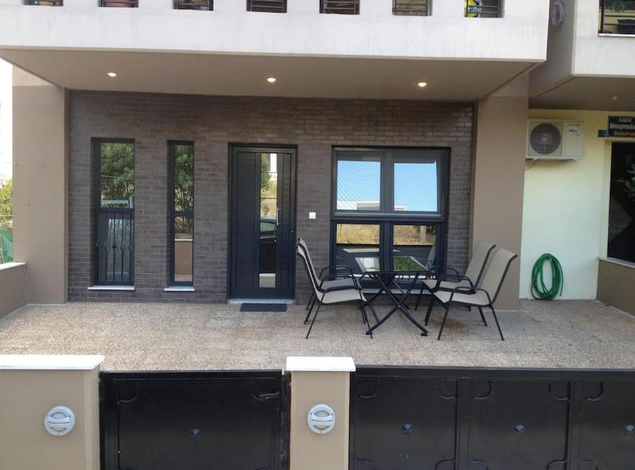 Nea Michaniona Apartment | LUX groundfloor apartment in coastal N.Michaniona