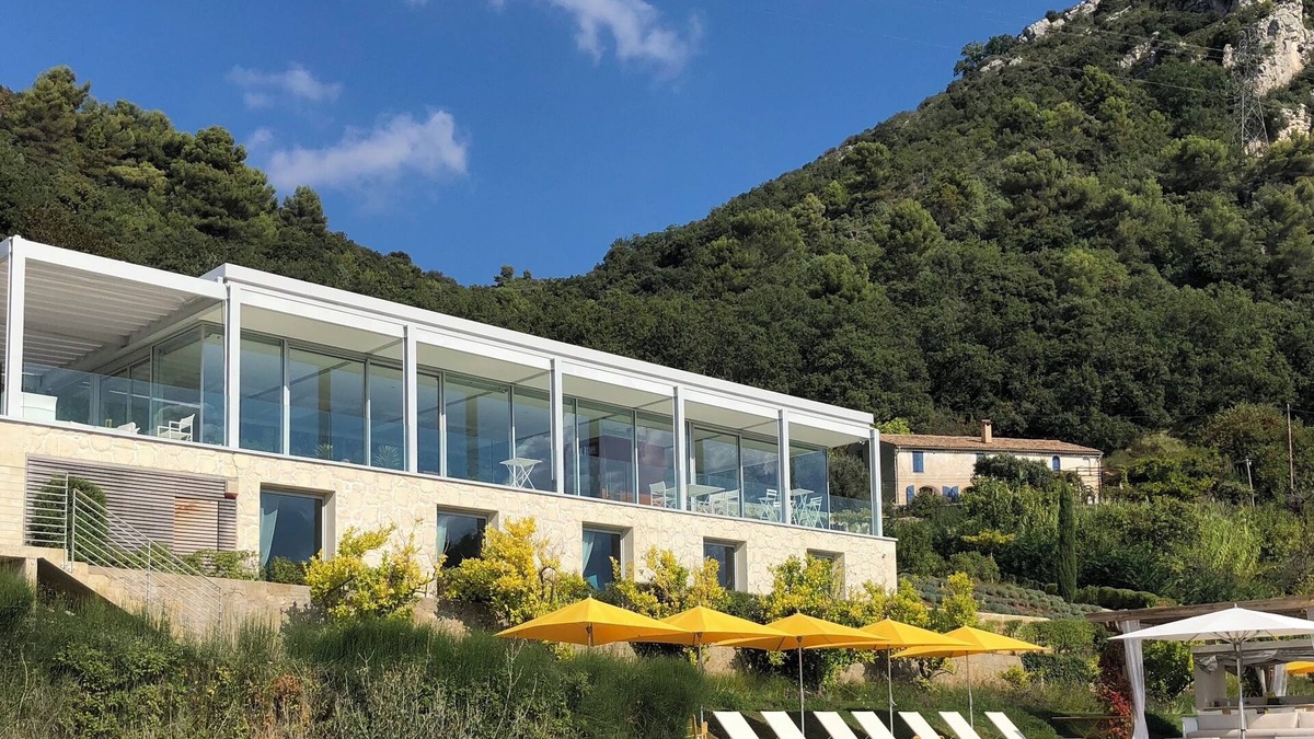 Vence House | Lux modern 5B 5Ba villa, heated pool. Vence, St Paul, Nice. Panoramic sea views.