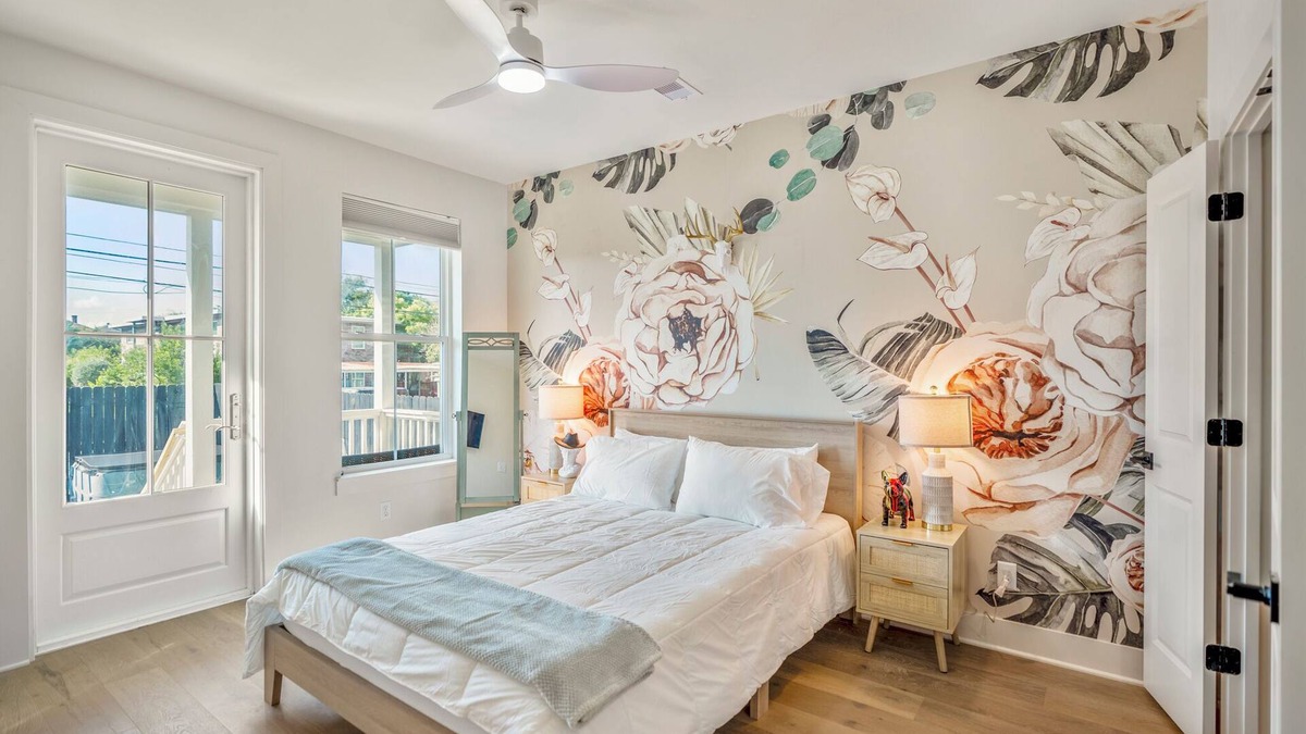 Galveston House | Lux Ocean Escape: Walk to Beach, Backyard Oasis, King Bed, Bunks & Hot Tub!