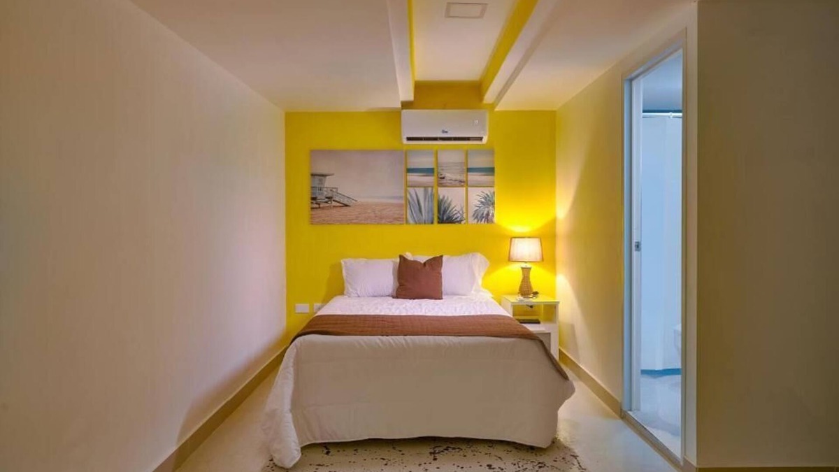 Ciudad Universitaria Apartment | Lux on Sky: Jacuzzi with a 180-degree view of the sea