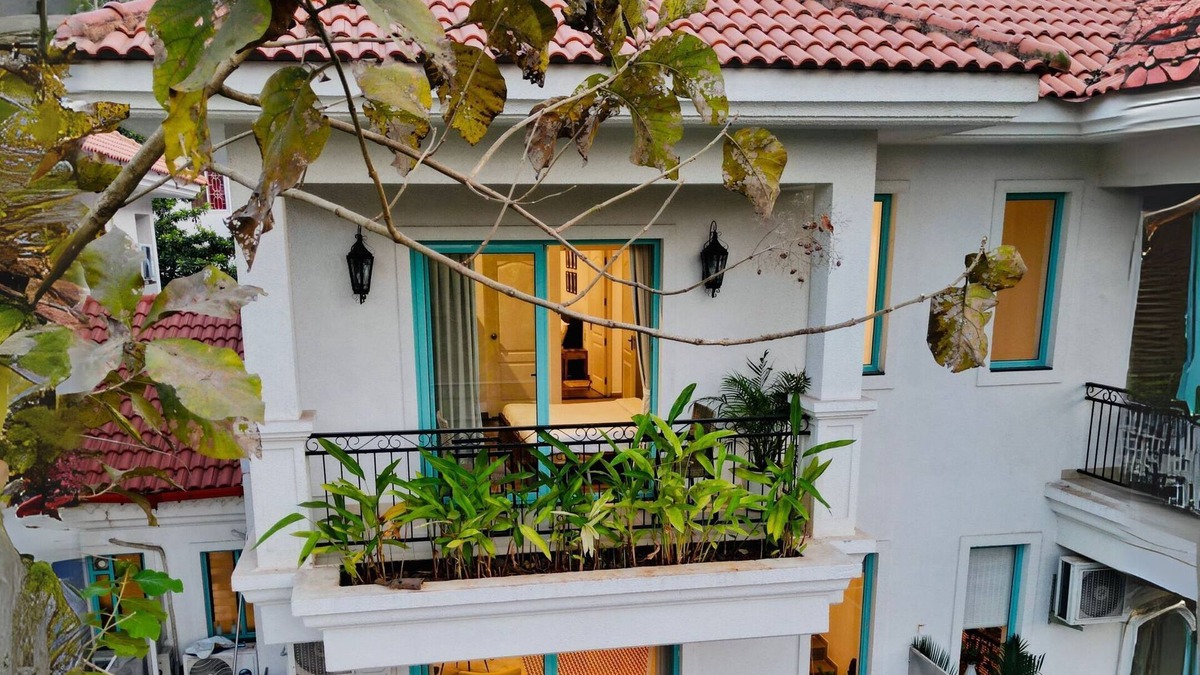 Anjuna Villa | Lux Private Pool Villa in Anjuna/Assagao with PS5 + Board Games - by Zen Den Goa