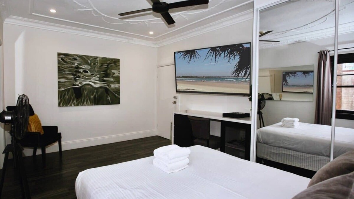 Potts Point Apartment | Lux & Quiet Apartment in Potts Point
