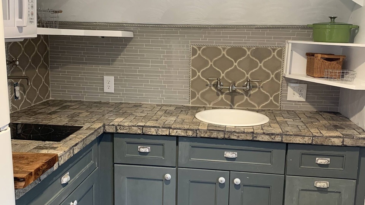 Norfolk Condo | Lux Suite w CAT 5 centrally located near town center, beaches and colleges