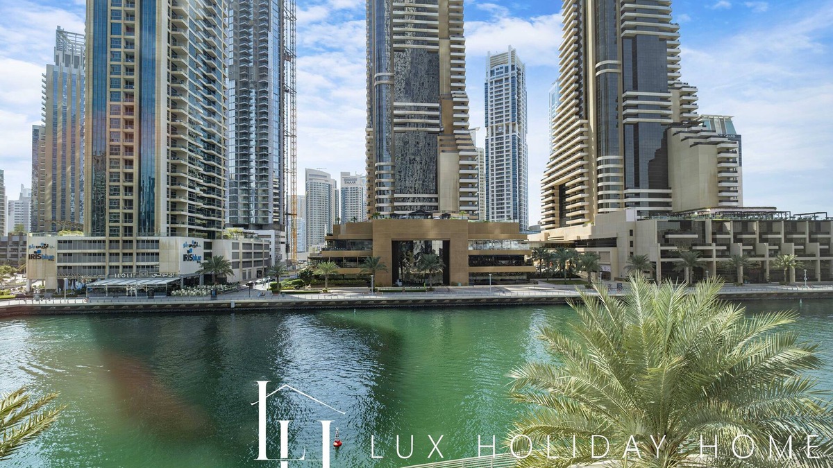 Al Sufouh 2 Apartment | LUX The Cayan Superior Suite 2
