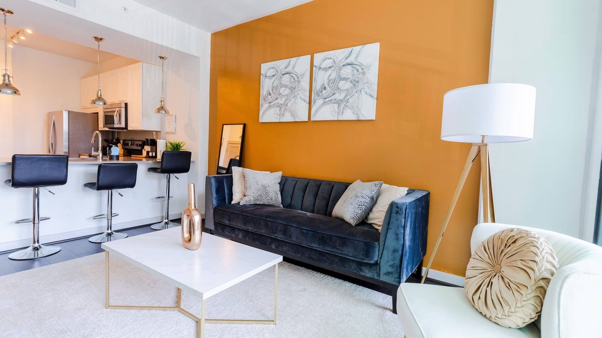 Lenox Apartment | *Lux* Upscale 💫 Buckhead Self Check-in & private balcony