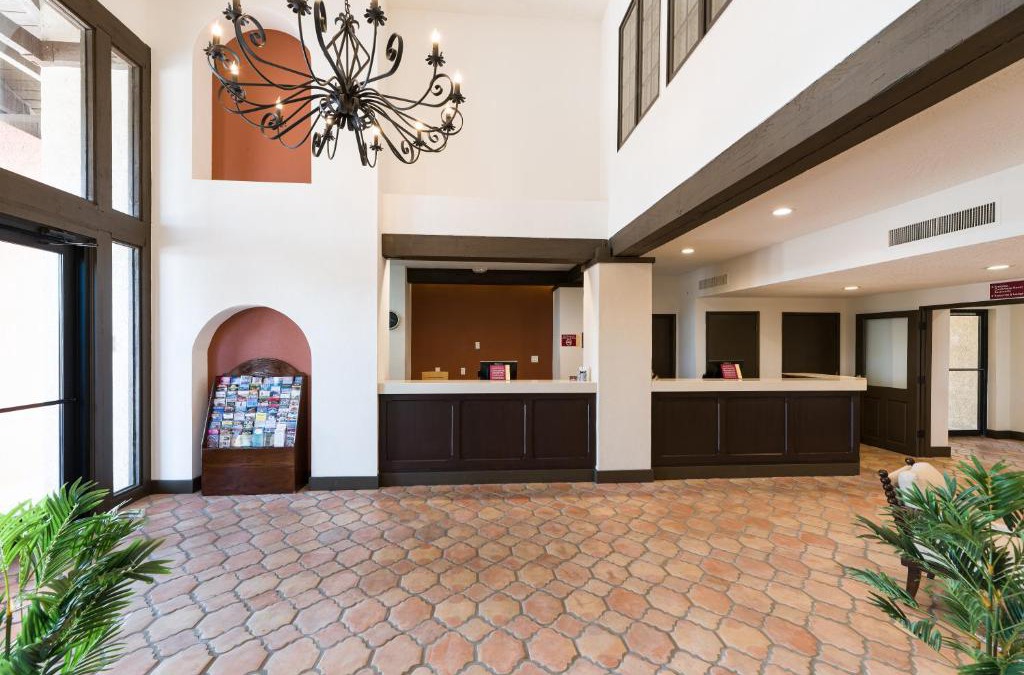 Cottonwood Hotel | Lux Verde Hotel