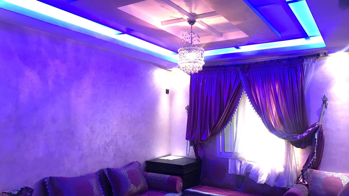 Cite Adrar Apartment | Luxe 2-BR Apartment 9 Min from Beach FREE WIFI & FREE PARKING