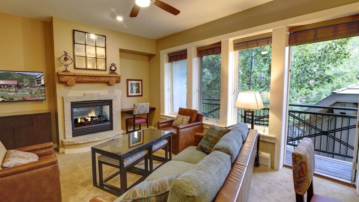 Beaver Creek Apartment | Luxe 2BR Ski-In/Ski-Out Retreat at Hyatt Mountain Lodge, Beaver Creek! Dec 9-13