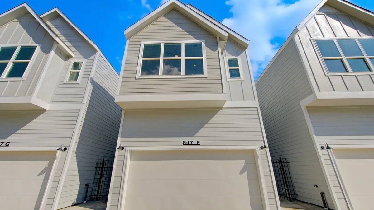 North Houston Apartment | Luxe 3BR for Families Nurses and Group