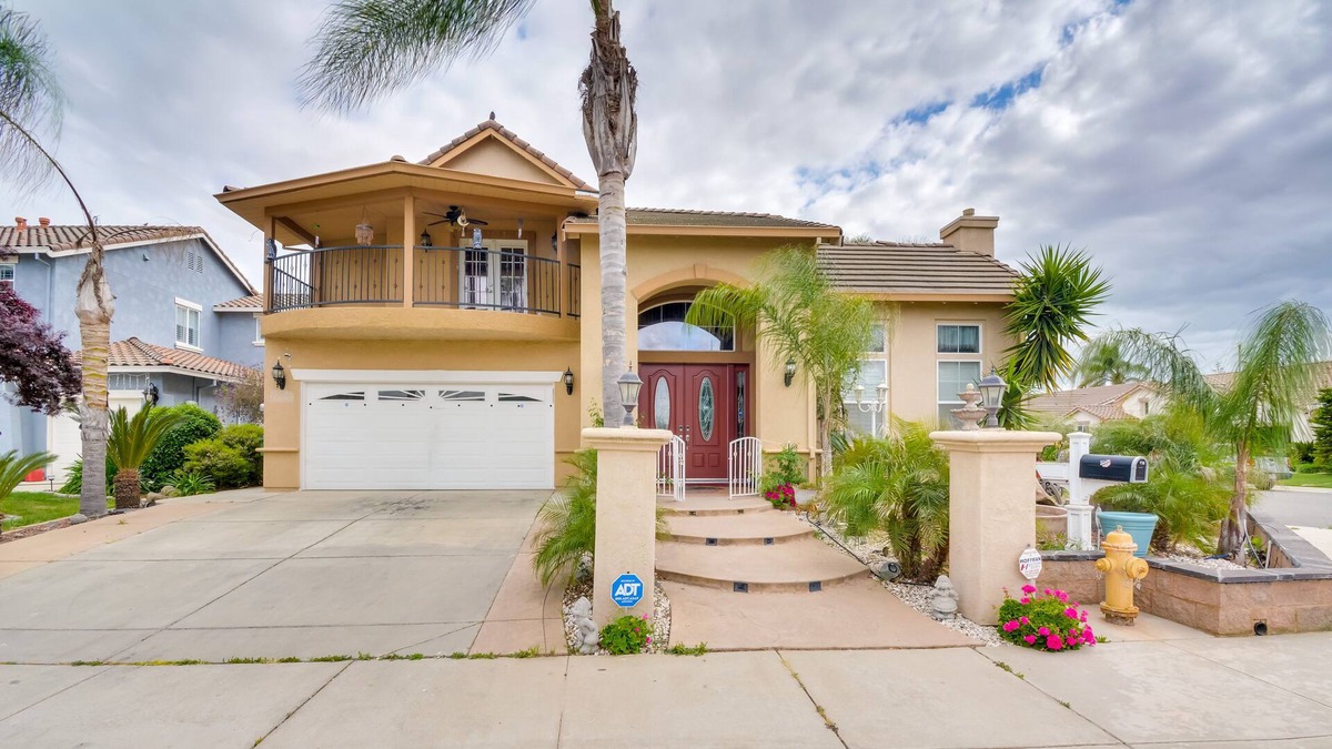Atwater House | Luxe Atwater Home w/ Patio: 10 Mi to Yosemite Lake