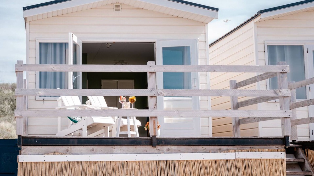 Wijk aan Zee Ski Chalet | Luxe beach lodges in Wijk aan Zee | Vakantie op het strand!