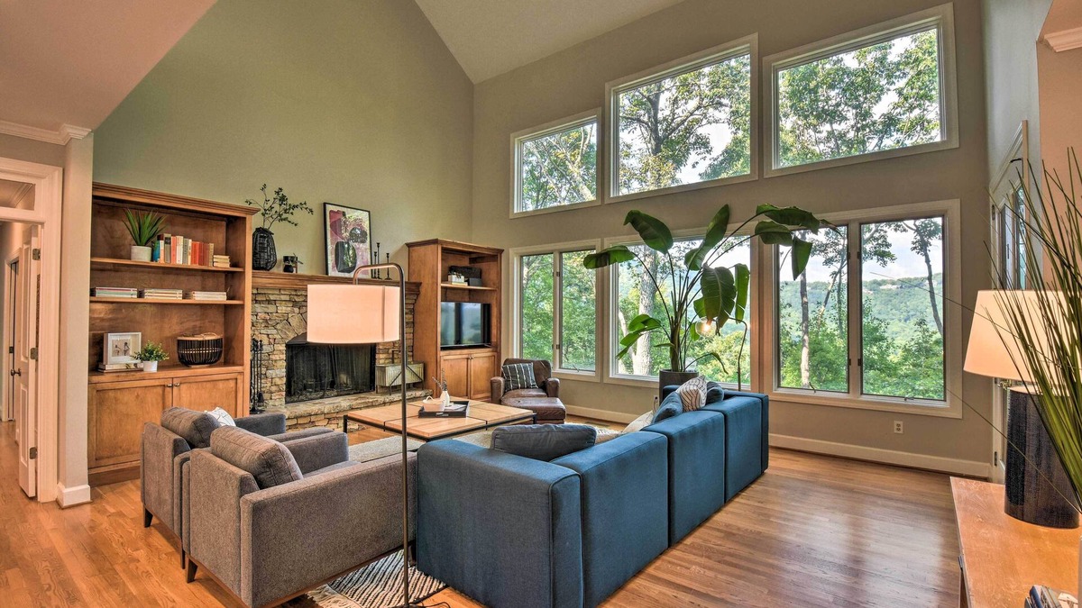 Big Canoe House | Luxe Big Canoe Resort Home w/3 Decks & Mtn Views!