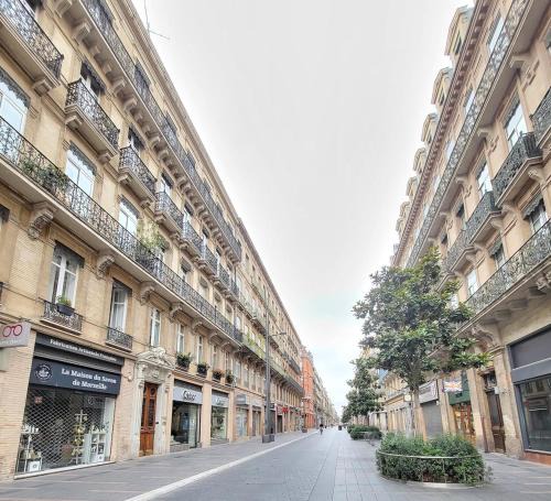 Victor Hugo District Apartment | Luxe Capitole122m2, Jacuzzi, Ciné, Parking, Clim, Ascenseur