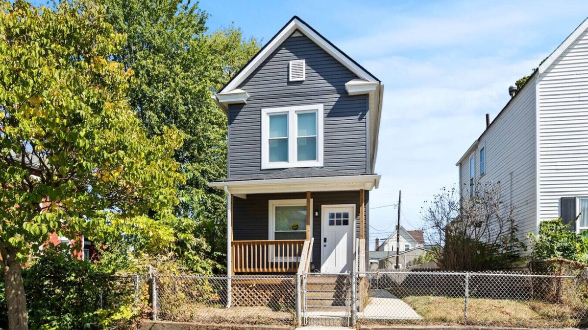 Downtown Columbus Apartment | Luxe & Cozy 3BR Oasis | Ideal for Groups