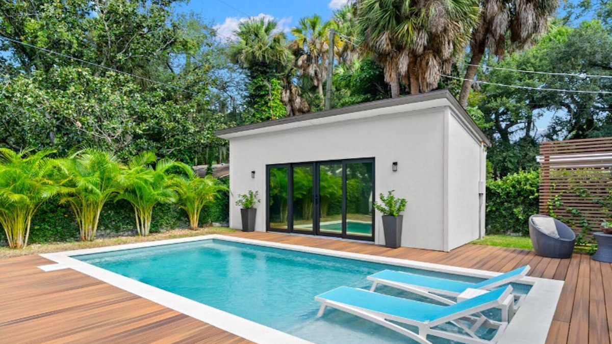 Beach Park Villa | Luxe Executive Home HEATED Pool, Outdoor Fireplace,Guesthouse!