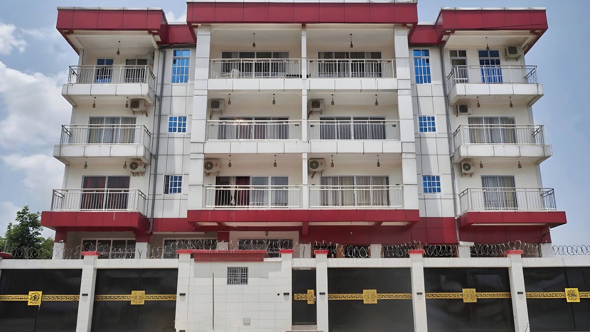 Bonaberi Apartment | Luxe Guest House