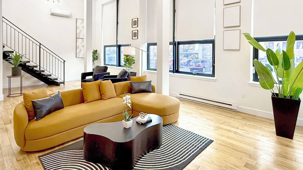 East Orange Apartment | Luxe LOFT APT-Gym- near NYC,EWR,Prudential,NJPAC,Amer Dream,MetLife