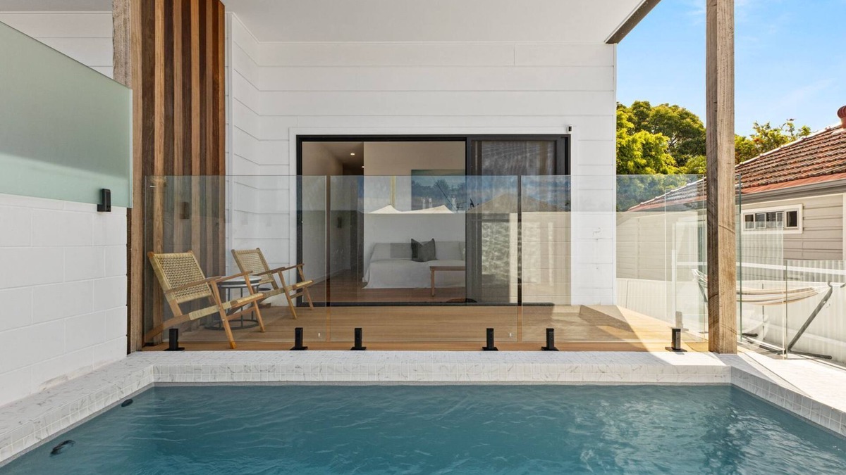 Adamstown House | Luxe Oasis Adamstown