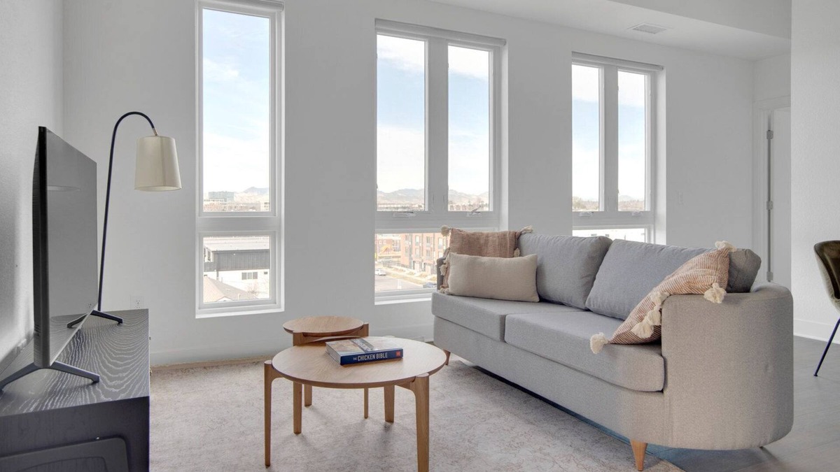 West Colfax Apartment | Luxe Sloan's Lake 2BR w/ Gym, W/D & Roof Deck, near Park, by Blueground