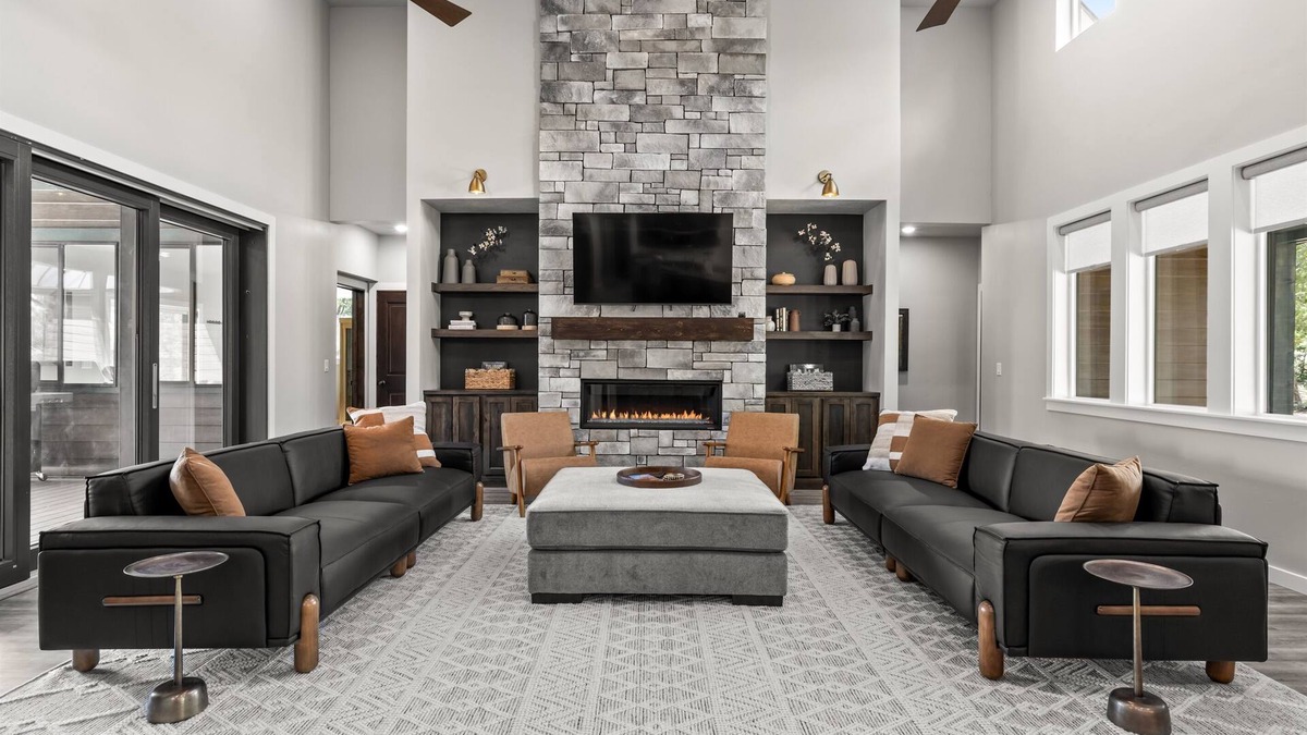 Zion National Park East Entrance Cabin | Luxe Stay at Ember Lodge, Zion