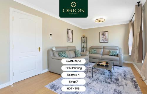 Dundee Villa | LUXE Townhouse - LONGER STAYS and REDUCED PRICES Only by Visiting ORION SHORT STAYS, 4 Rooms, Fully Equipped, HOT-TUB, Games Room, EV Power Point, Centrally Located, Newly Renovated