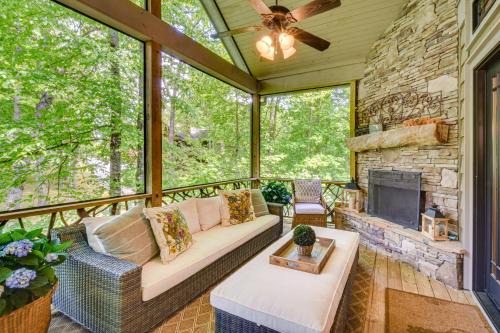 Cullowhee House | Luxe Trillium Home with Fire Pit, 5 Mi to Cashiers