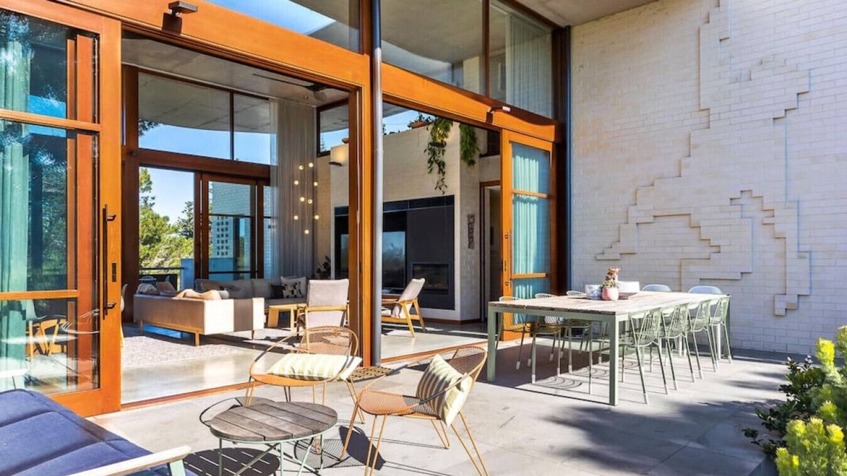 Swanbourne House | Luxe, unique family home near beach