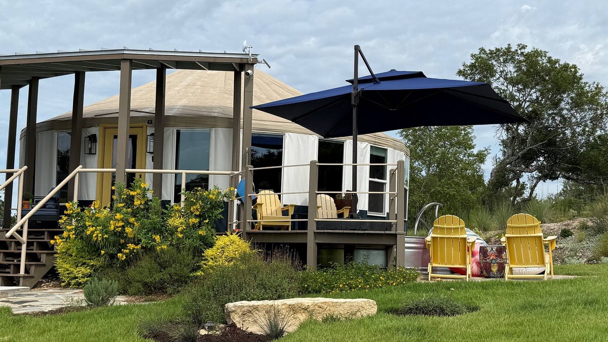 Dripping Springs Cottage | Luxe Yurt Experience Pet Friendly Dripping Springs