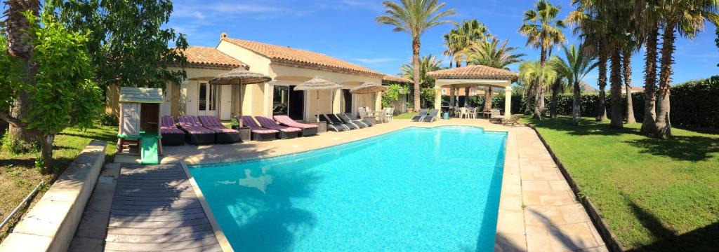 Saint-Raphael Villa | Luxueuse Villa Récente à Saint Raphaël de Plain Pied