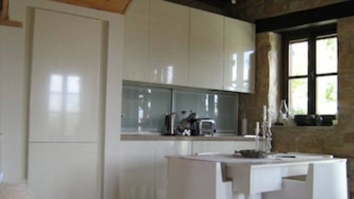 Vouni House | Luxurious 1 bed property in the mountain village of Vouni, with own private pool