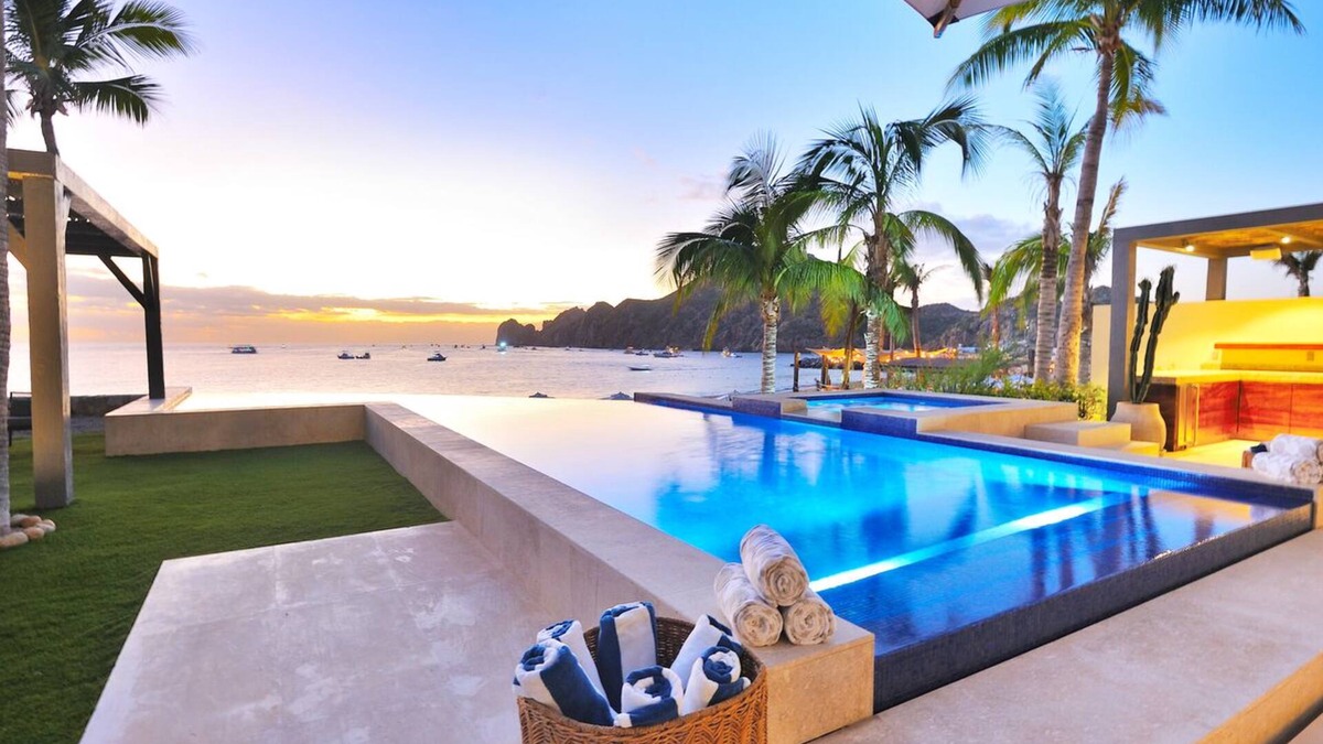 El Medano Ejidal Villa | Luxurious, 1 Home Hacienda Beach Resort, 7 bedroom Beach Front