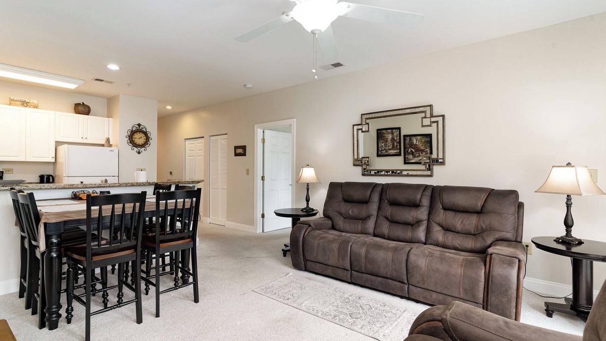 Carolina Forest Condo | Luxurious 1st Floor Condo at World Tour Golf Course Mrytle Beach!