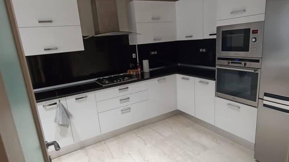 Tunis Apartment | Luxurious 2-bed Apartment in Sidi Daoud, Marsa
