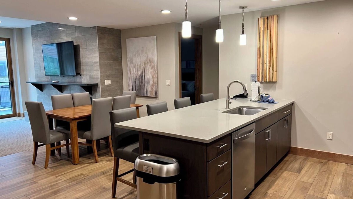 Breckenridge Condo | Luxurious 2-bedroom ski-in/ski-out condo at Breckenridge Peak 8 base