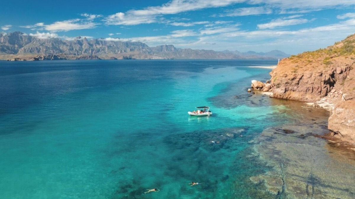 Loreto Apartment | Luxurious 3-Bedroom Penthouse with Stunning Views in Loreto
