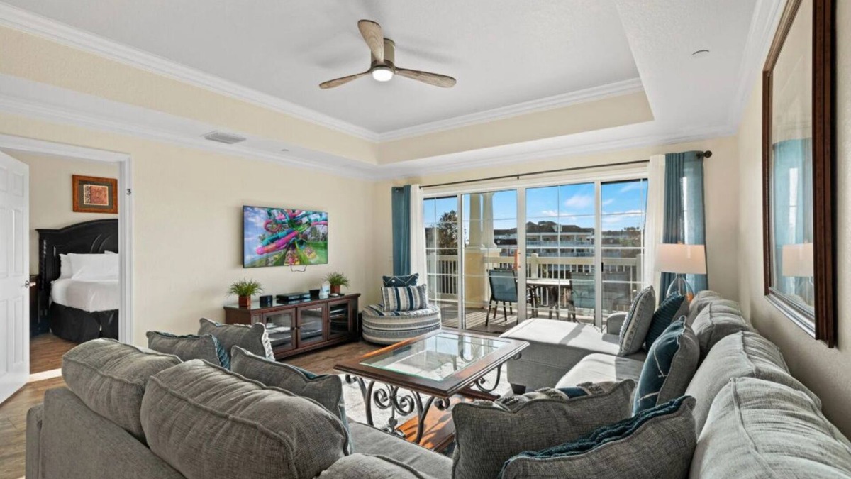 Reunion Condo | Luxurious 3-bedroom Oasis Neighboring Disney