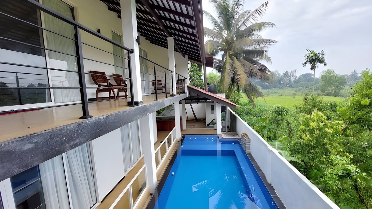 Galle Villa | Luxurious 4-bedroom villa with WiFi, AC ,Pool in gorgeous Galle near Galle fort