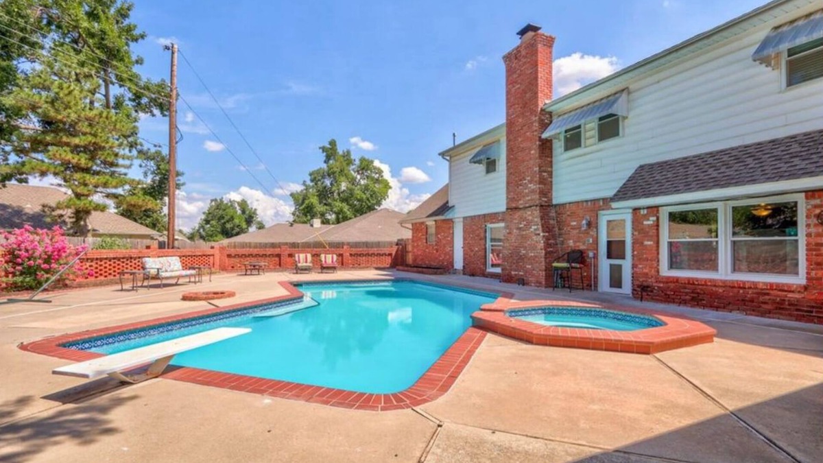 Central Oklahoma City House | Luxurious 7 bedrooms Retreat with Heated Pool , Hot tub & King Beds