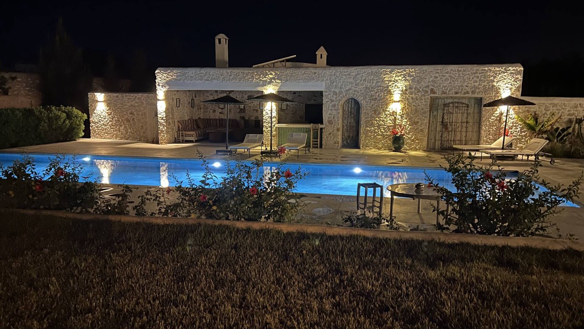 Ghazoua Villa | Luxurious air-conditioned villa Les Agaves