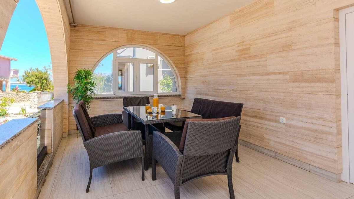 Vir Apartment | Luxurious apartment for 4-6 persons | just 30 from beach | fully equipped