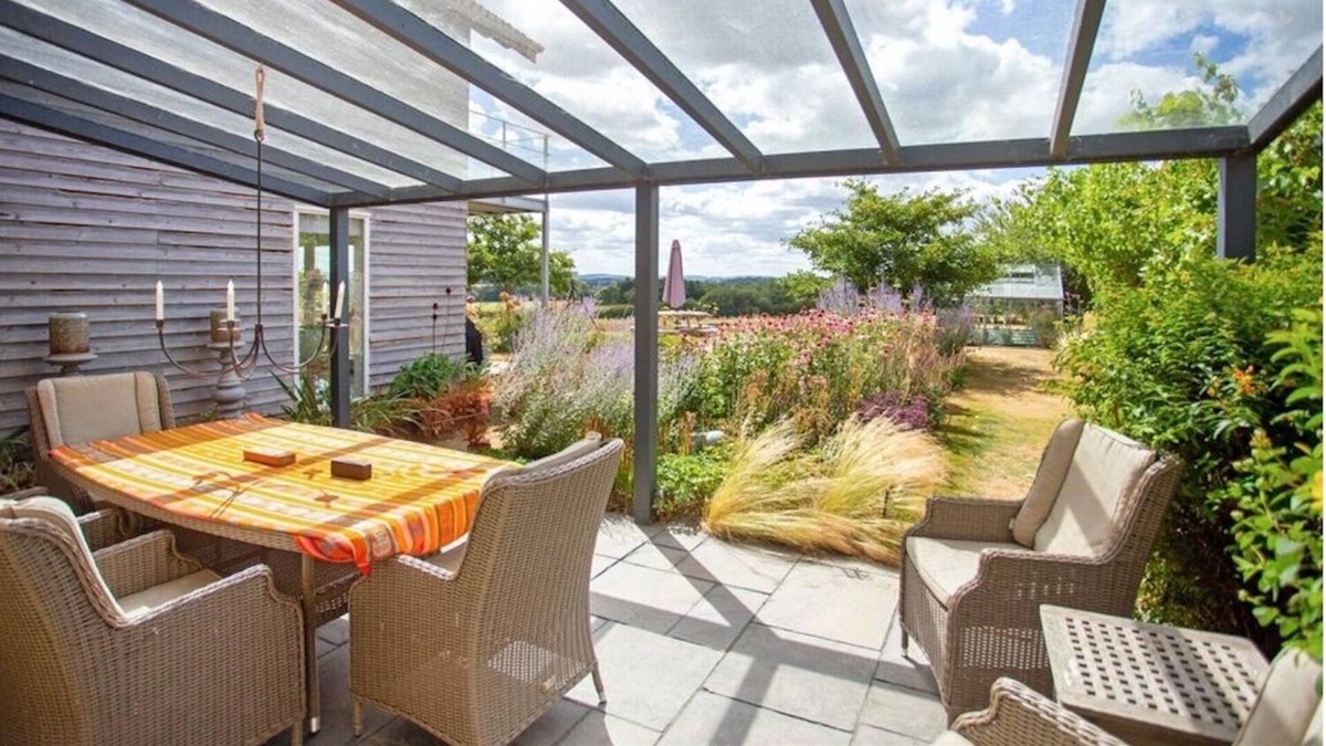 Shoscombe House | Luxurious Bath Country House with Panoramic Views