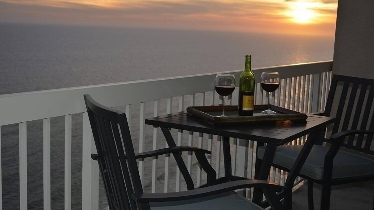 Miramar Beach Condo | LUXURIOUS BEACH FRONT PENTHOUSE, Remodeled Baths & Kitchen & FREE BEACH SERVICE!