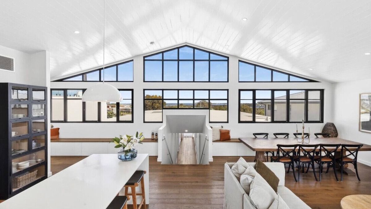 Ocean Grove House | Luxurious Beach House with Breath-taking Views